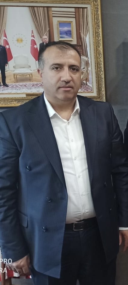 Bu mübarek bayramda, birlik ve beraberliğimizin güçlenmesini, gönüllerimizin sevgi ve huzurla dolmasını dilerim. Vatan uğruna can veren aziz şehitlerimizi rahmet

Tüm İslam âlemi için barış, sağlık ve mutluluk getiren bir bayram olması dileğiyle…Ramazan  Bayramınız mübarek olsun