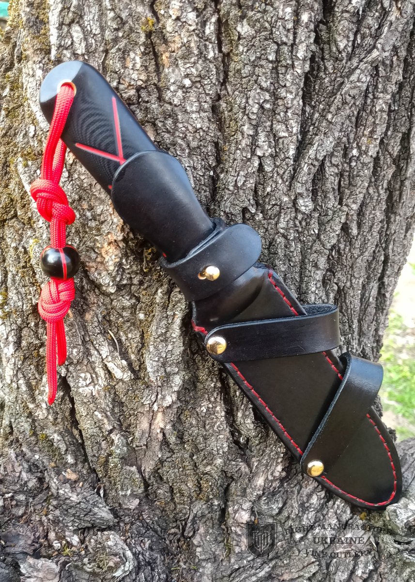 IlliaKnifeSmith's tweet photo. I just finished this knife inspired by Bark River Kephart. It's a MagnaCut 62HRC with cryo, G10, brass, leather, and Kydex. #rightmanufacture #ua_made #ножі #зроблено_в_Україні #art #edcdump #edc #edccommunity #edcknife #knifecommunity #kydex #knifeart #knifeclub https://t.co/buvDzbTAAW