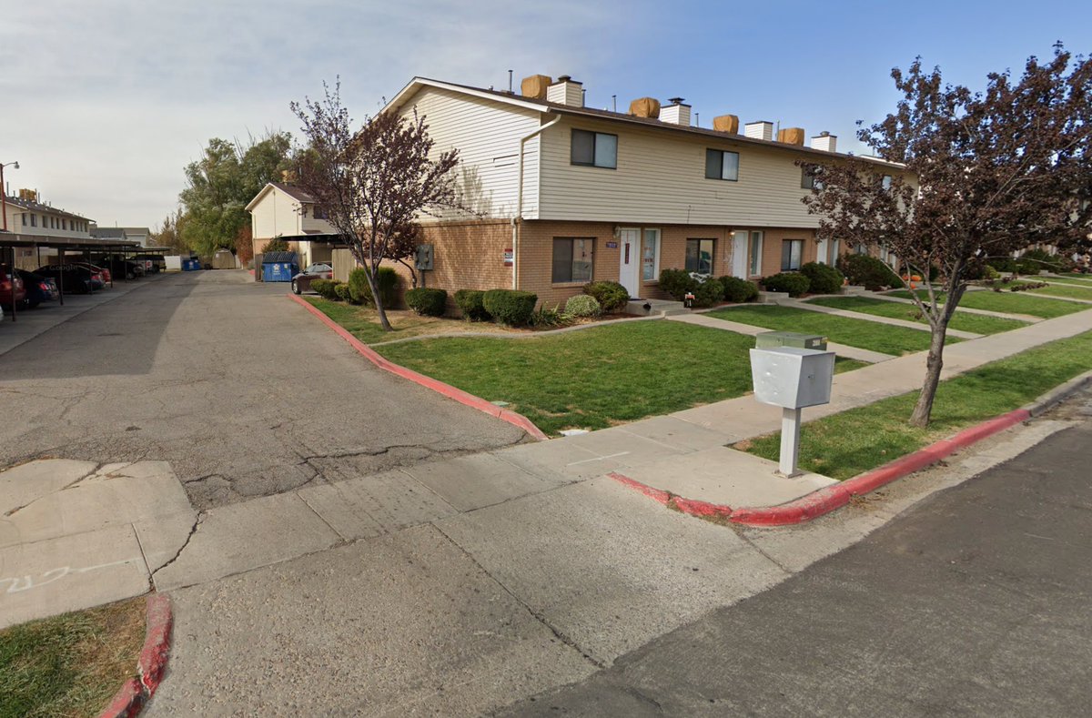 BrianKBriscoe's tweet photo. Nothing says: "Renovate me" like cracked concrete and asphalt...

Bought this lovely property in a suburb of Salt Lake City...

27 Townhomes in need of a little bit of love...

Can't wait to show everyone the transformation!!

Don't wait to invest in multifamily real estate... https://t.co/aHIHy1oqUr