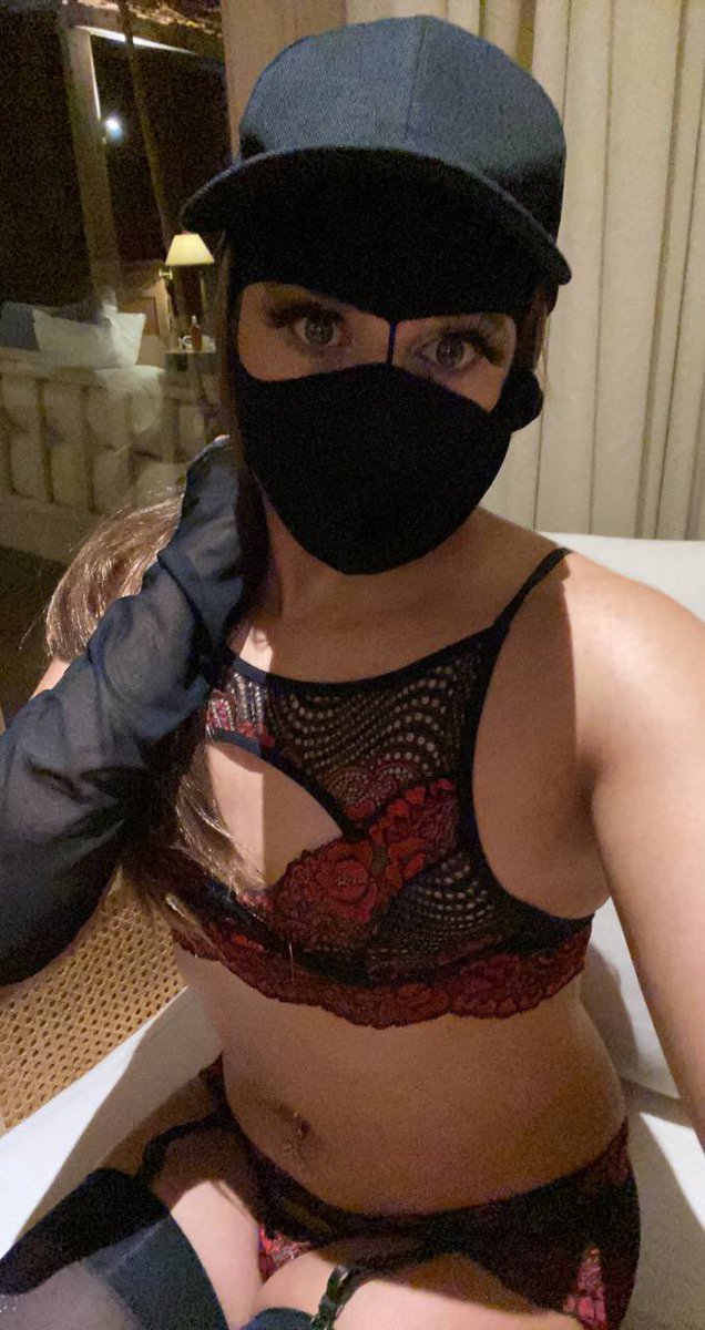 كل عام وانتم بخير 😘🌹🌹