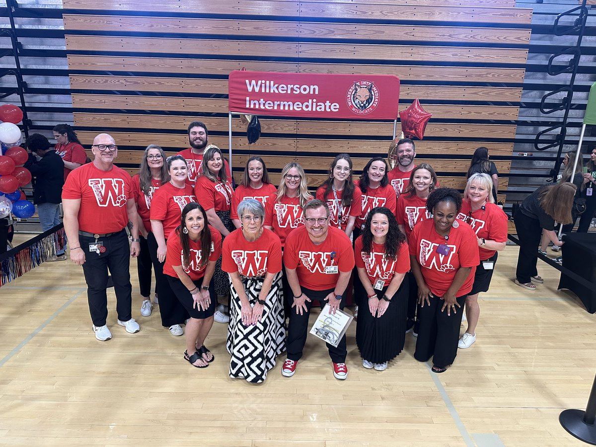 Wilkerson represented at the CISD job fair today! 🖤❤️