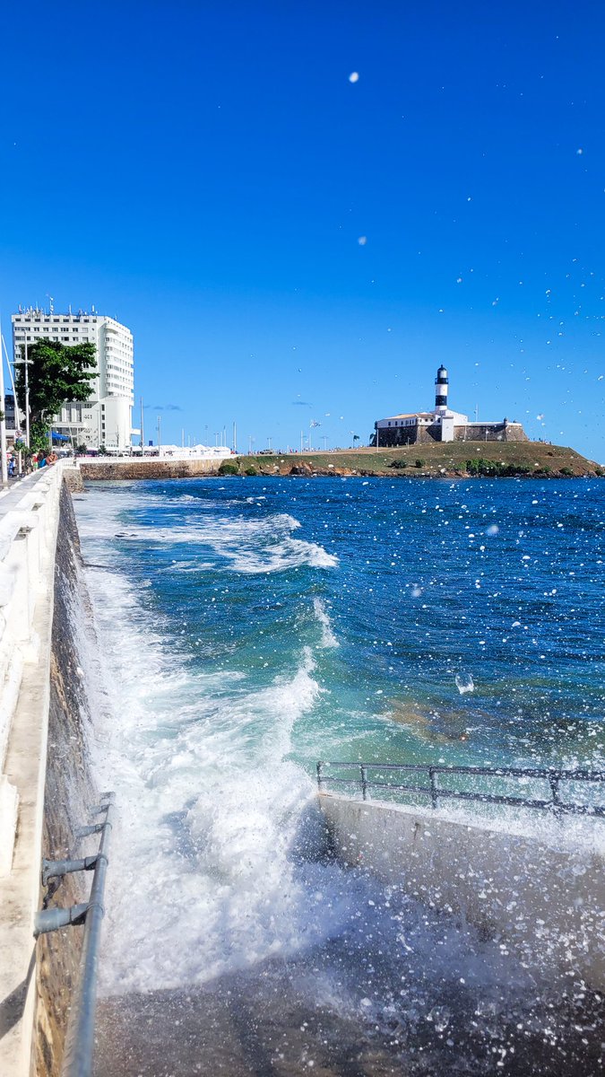 Sal da terra é Salvador 🌊✨️🍃