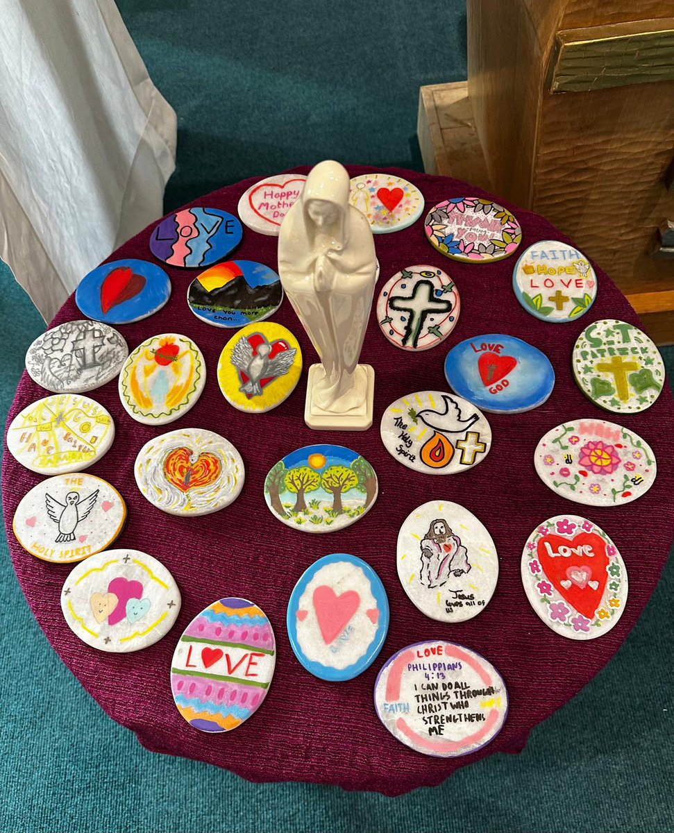 jez_acn's tweet image. ‘You are wonderfully made’ Ps139 v14
A joy to be with Confirmandi from St Joseph’s, New Malden for a special ACN retreat today. Great to work with wonderful catechists! Thank you @hxsnewmalden for hosting us. #ComeHolySpirit @rcaoseducation @acn_uk @RC_Southwark