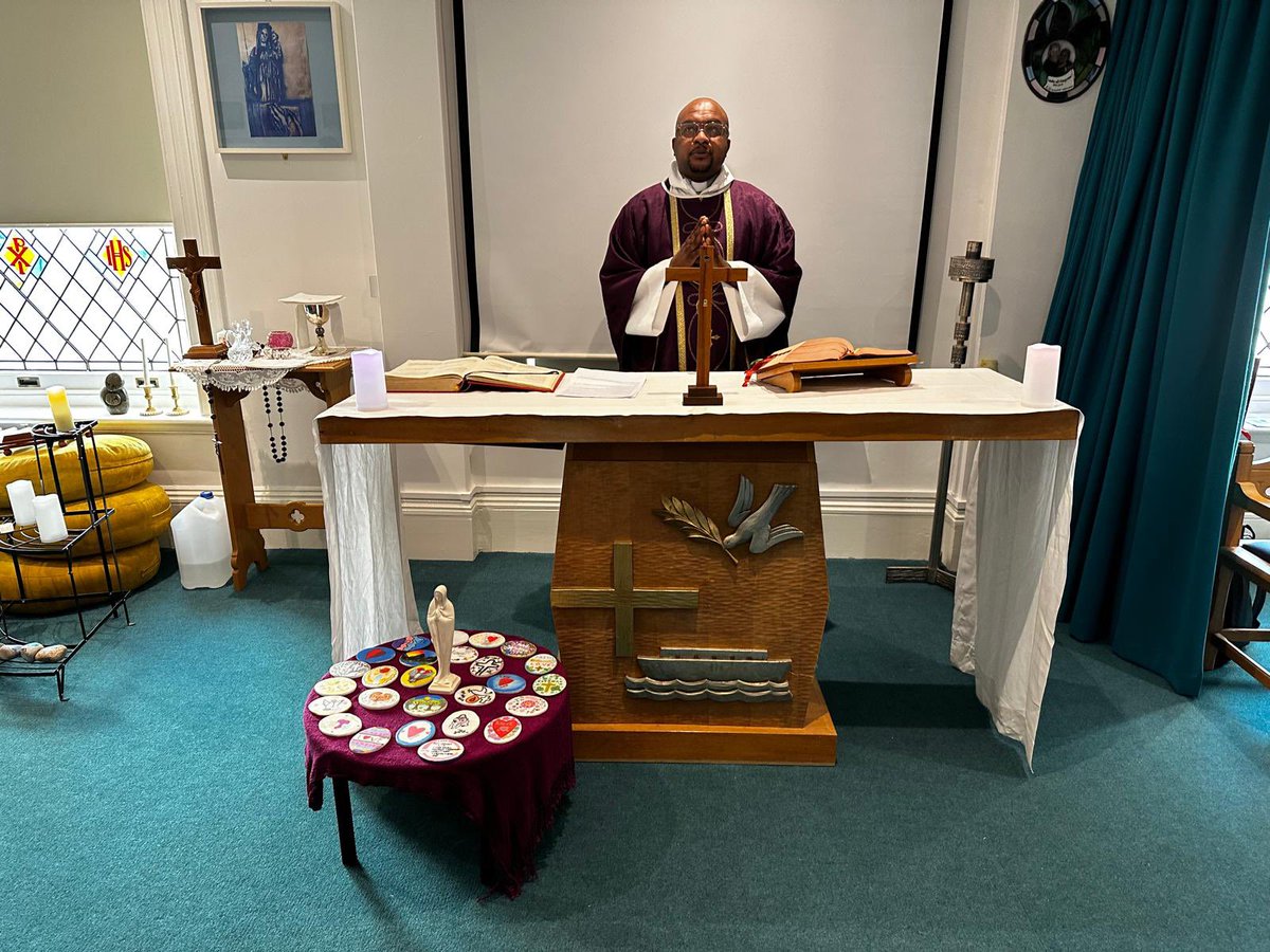 jez_acn's tweet image. ‘You are wonderfully made’ Ps139 v14
A joy to be with Confirmandi from St Joseph’s, New Malden for a special ACN retreat today. Great to work with wonderful catechists! Thank you @hxsnewmalden for hosting us. #ComeHolySpirit @rcaoseducation @acn_uk @RC_Southwark
