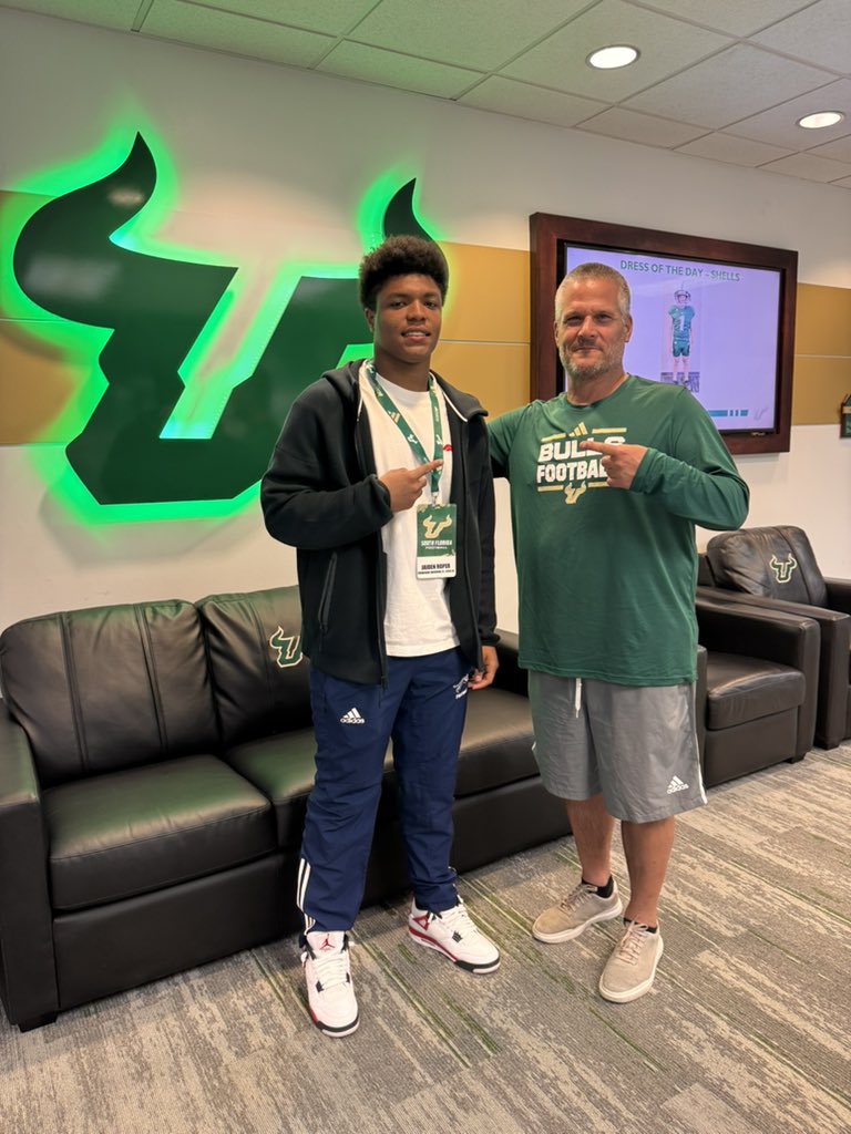 Jaiden Roper (@jaiden8roper) on Twitter photo #ComeToTheBay <a href="/CoachGolesh/">Alex Golesh</a> & <a href="/ToddOrlandoUSF/">Coach Todd Orlando</a> Thank you for a great experience. Great conversations and loved talking ball!! <a href="/USFFootball/">USF Football</a> #ComeToTheBay <a href="/CoachGolesh/">Alex Golesh</a> & <a href="/ToddOrlandoUSF/">Coach Todd Orlando</a> Thank you for a great experience. Great conversations and loved talking ball!! <a href="/USFFootball/">USF Football</a>