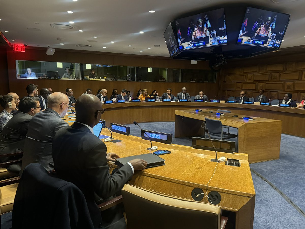 UNDP Africa (@undpafrica) on Twitter photo Closing the financing gap requires investment & sovereign credit rating is critical for #Africaās dev.
#Japan believes objective assessment of #Africaās credit worthiness will improve the continentās access to cheaper credits.
š£ļø Mori Takatoshi <a href="/JapanMissionUN/">Japanese Mission UN</a> at our dialogue. Closing the financing gap requires investment & sovereign credit rating is critical for #Africaās dev.
#Japan believes objective assessment of #Africaās credit worthiness will improve the continentās access to cheaper credits.
š£ļø Mori Takatoshi <a href="/JapanMissionUN/">Japanese Mission UN</a> at our dialogue.