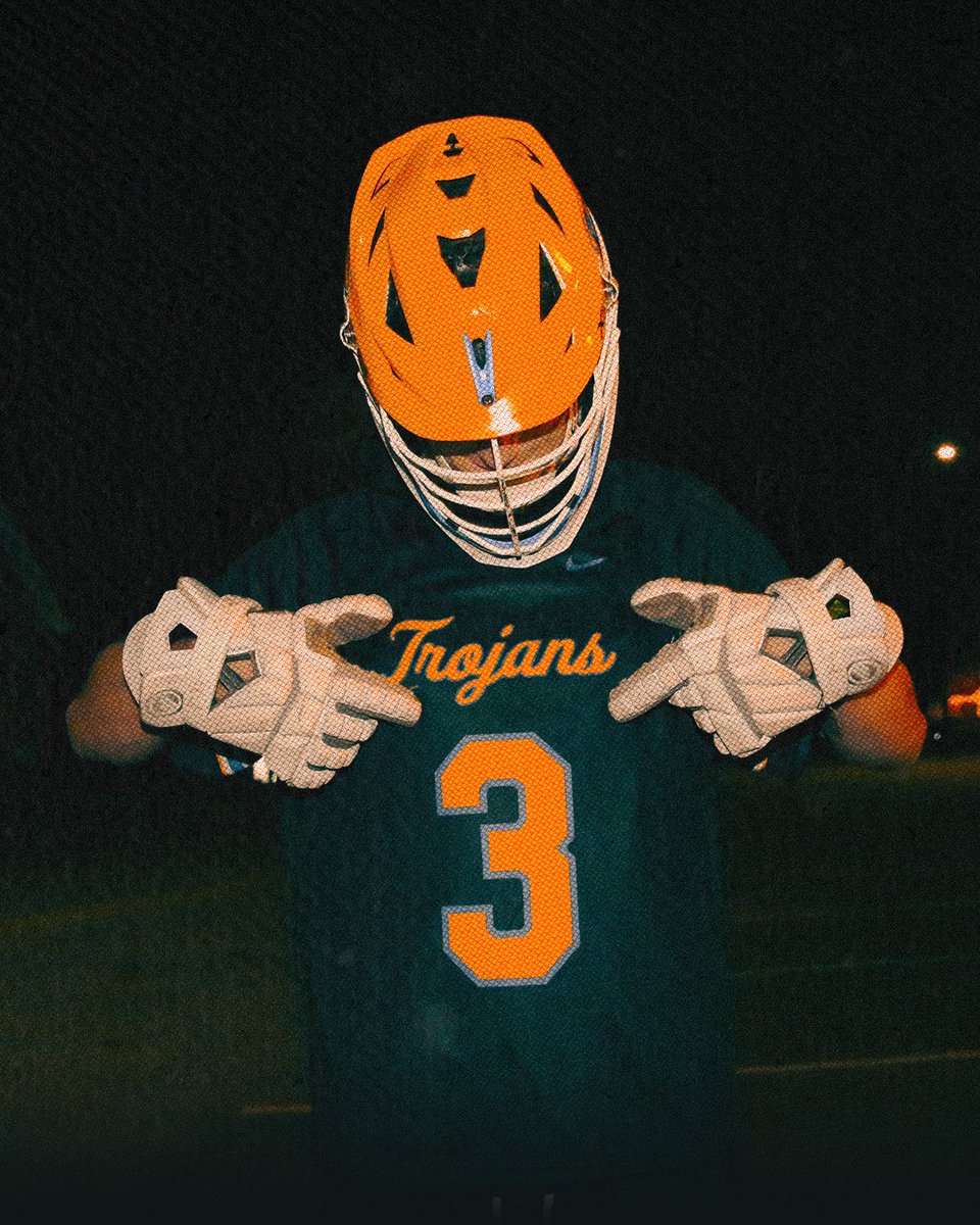 Maxwell Collins tweet media