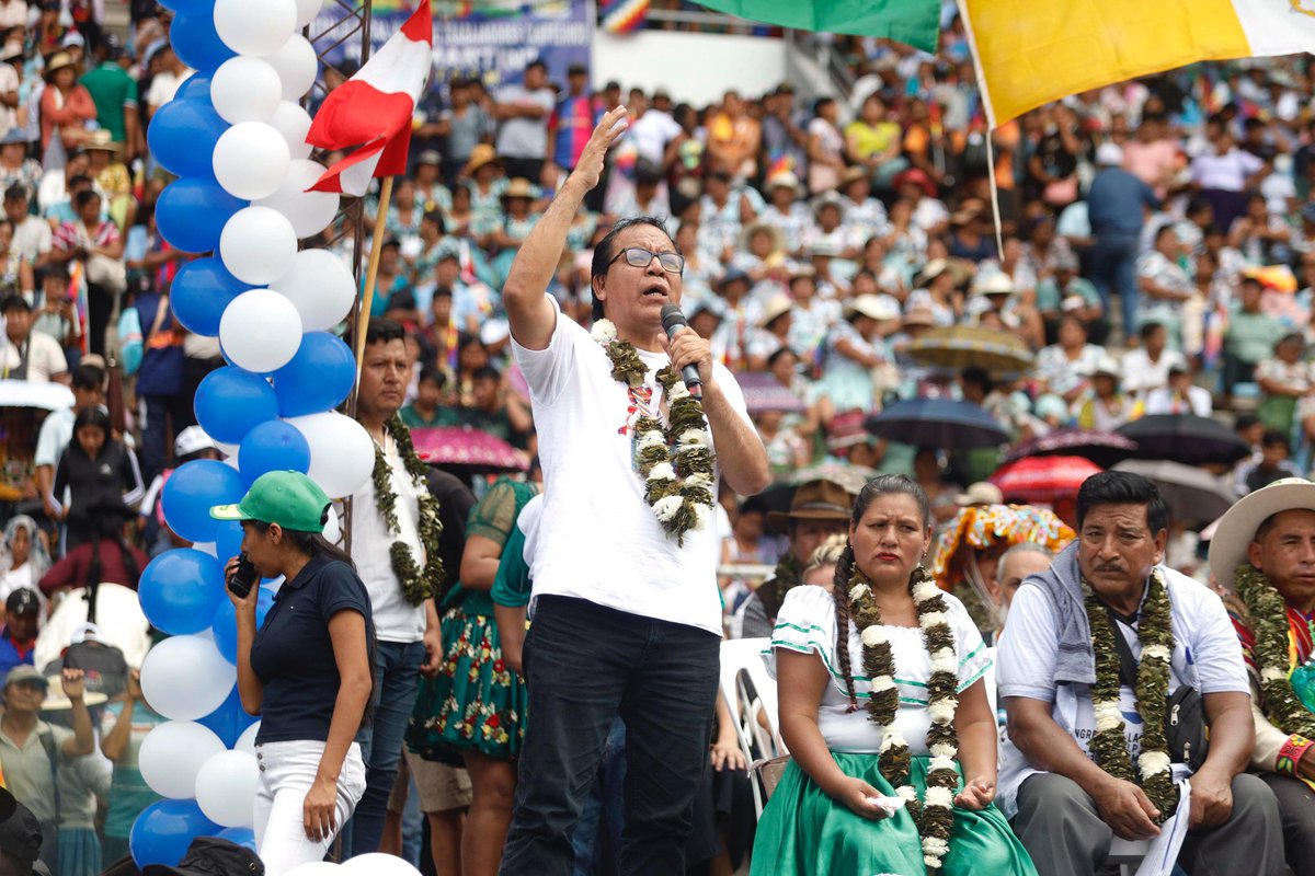 Nuestras hermanas y hermanos de la Patria Grande se sumaron a nuestro congreso de refundación del Instrumento Político y 30 aniversario apoyando también el derecho legal y Constitucional de mi candidatura. Agradezco a todos ellos, a nombre de todas nuestras organizaciones