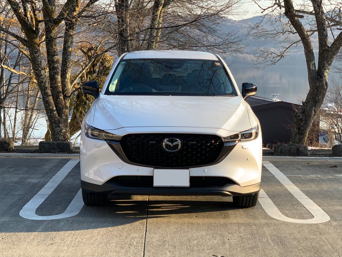 rx7_cx5's tweet photo. 最高!
納車から1週間くらいですが、既に500kmくらい走りました💨
#cx5 #blackselection #withmazda https://t.co/CirpxkiHqM