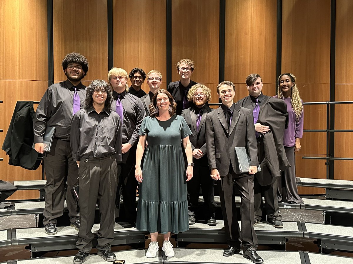 CTChorale's tweet image. Thank you to our amazing clinicians today Marla Rengal and Tara Sikon for working with some of our UIL choirs in prep for next weeks contest. We feel that much more ready because of your expertise! #CTChorale #UIL2025 #LivePurpleSingGold #LivingTheLegacy