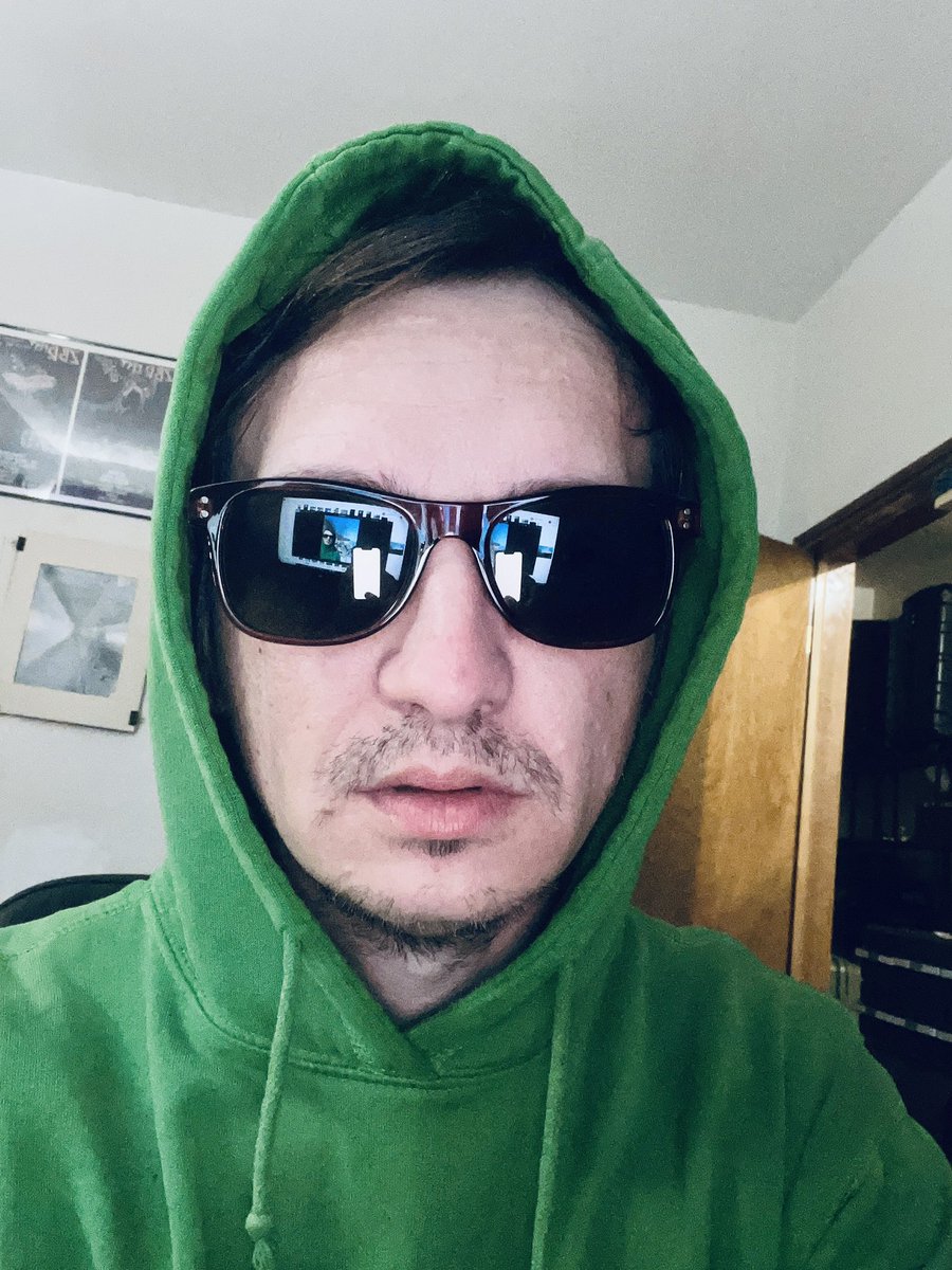 LIFE IN VACUUM tweet media