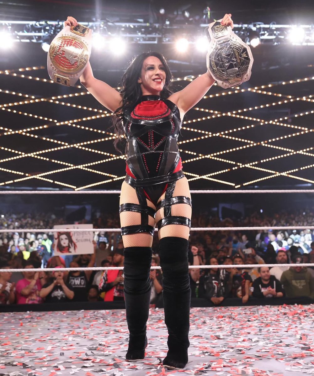 RecklessMike's tweet photo. I just want to give a HAPPY BIRTHDAY BIG Feliz Cumpleaños TO THE DOUBLE CHAMPION La Reina 👸🏻
@Steph_Vaquer !! 🥳🥳 https://t.co/KC8JSb2Y4N