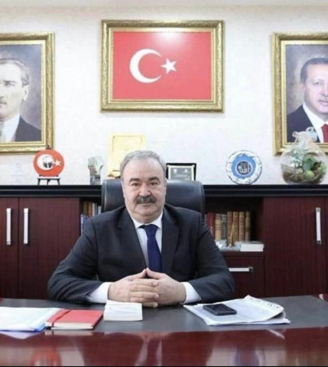Mubarek Ramazan bayramınızı en içten dileklerimle kutlar.Bayramların tüm mazlum milletlere sağlık mutluluk ve barış getirmeleri temennileriyle. Mutlu bayramlar