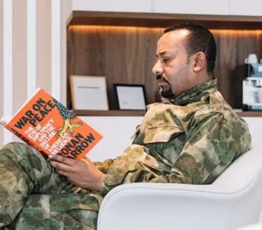 dany_daba's tweet photo. ጠቅላይ ሚንስትር ዐቢይ አህመድ “የዓለምን ፈጣን የፖለቲካ መለዋወጥ እንደምቹ አጋጣሚ በመጠቀም የሃገሩን ብሄራዊ ጥቅም ለማረጋገጥ እየተጋ የሚገኝ ብቸኛ የአፍሪካ መሪ ነው ሲል” መቀመጫውን አሜሪካ/ኒዮርክ ያደረገው SEMAFOR የተሰኘው የፖሊሲ ተንታኝ መጽሔት በስፋት አብራርቷል። 

📖

የነገ ታሪክ ገጻችንን በአሸናፊነት እንጻፈው!....

@AlmawTiruneh