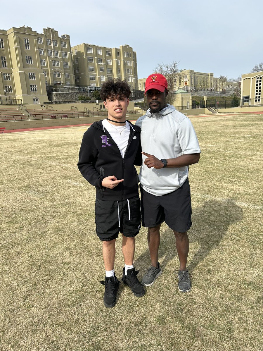 Had a great time at VMI today! Thank you for having me <a href="/CoachMeyer9/">Greg Meyer</a> <a href="/CoachPatBrown/">Pat Brown</a> <a href="/CoachJonesK/">Keith Jones</a> Look forward to getting back on campus. <a href="/coachyaw4/">Yaw Aidoo</a> <a href="/1HawkIsland/">Travis Hawkins</a>