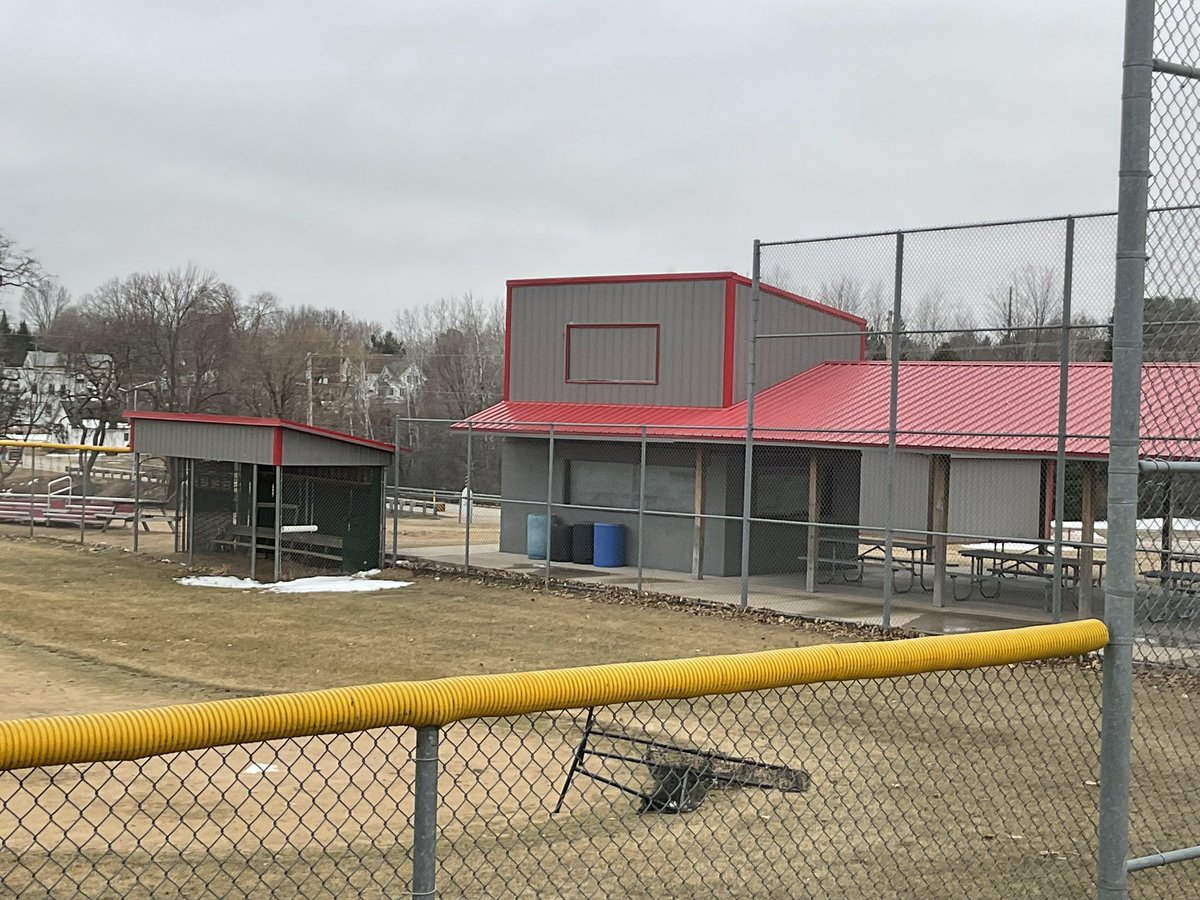 DaveHahn39's tweet image. Baseball getting close for the local area teams man!! My Stand looks all primed and ready!!! ⚾️🔥🎙️#GopherNation