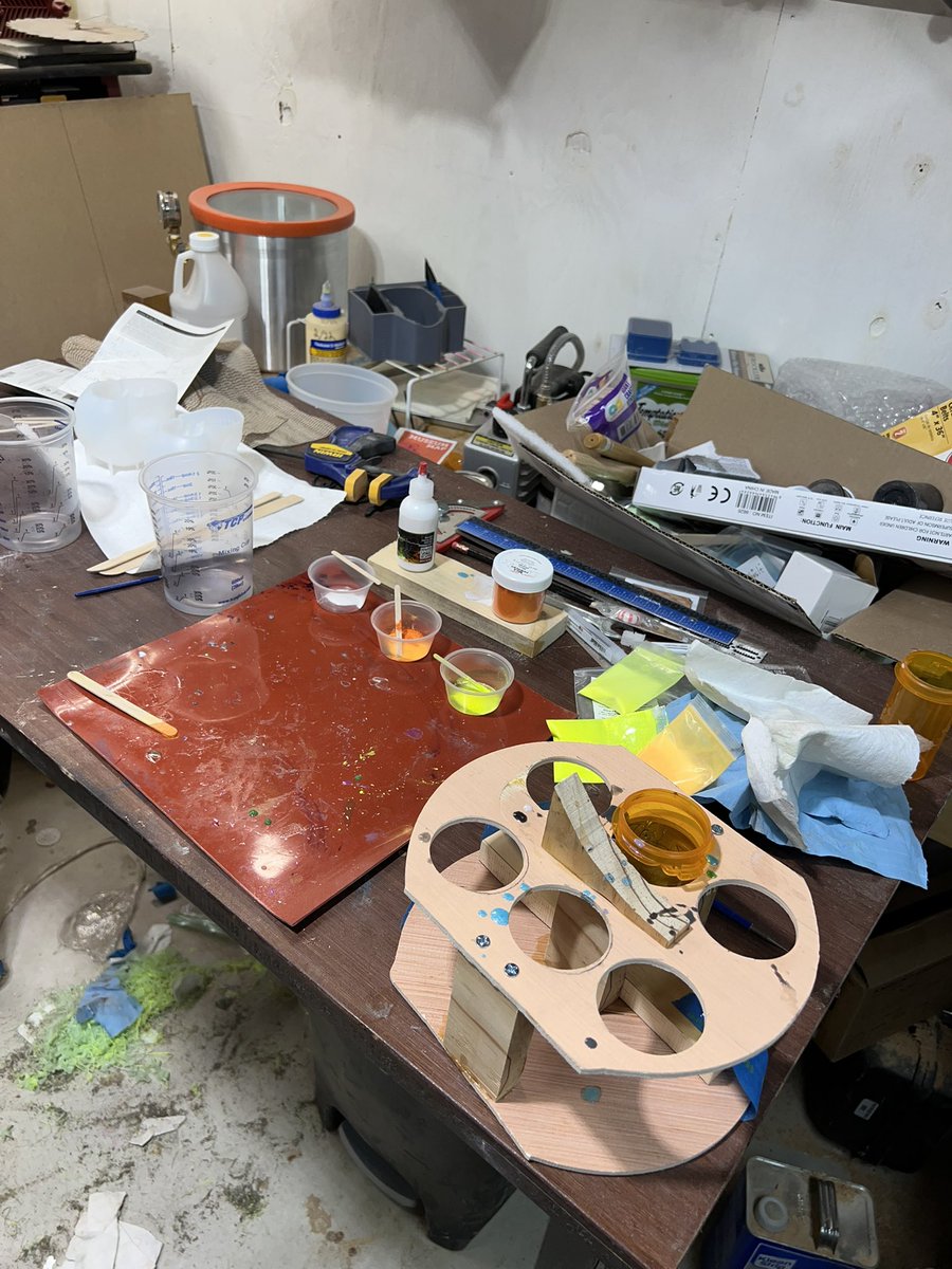 SpeedysWoodshop's tweet image. Nothing like #Shoptime #resin #resinart