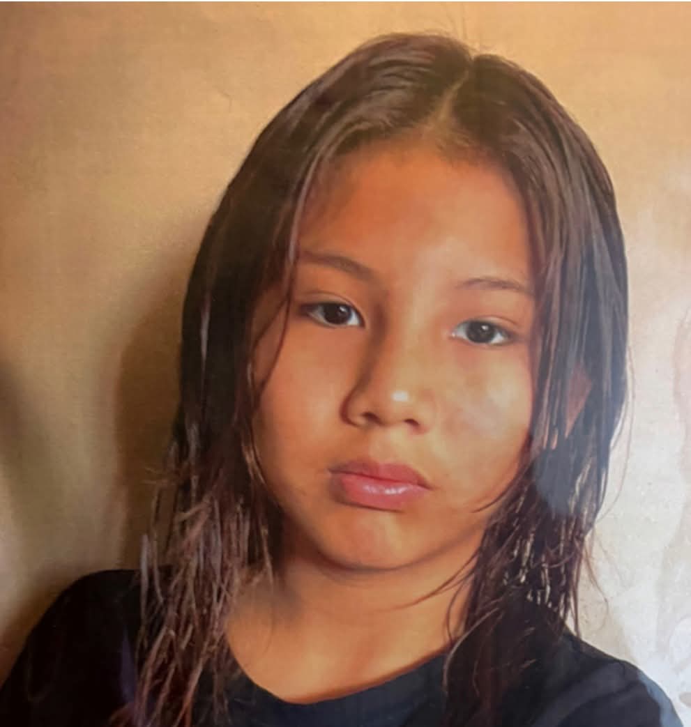 SajithSwami's tweet image. Missing Girl from Siksika Nation south of Airdrie, Alberta - Autumn Raweater, 13 

Full Post: missingpeople.ca/missing-girl-f…

Excerpt: Autumn Raweater was last seen on Wednesday, Mar. 26, in Siksika Nation. Police say they are concerned for her well-being...

#MissinginAlberta