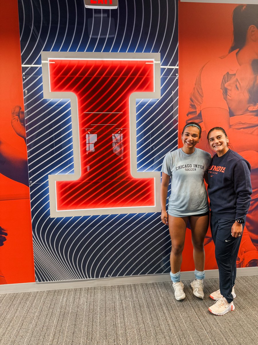 Josslynn Farrare (@jfarrare5) on Twitter photo Thank you <a href="/IlliniSoccer/">Illinois Soccer</a> for an amazing camp today!! Hope to see you next weekend in Phoenix!!
<a href="/chiINTER/">Chicago Inter SC</a> Thank you <a href="/IlliniSoccer/">Illinois Soccer</a> for an amazing camp today!! Hope to see you next weekend in Phoenix!!
<a href="/chiINTER/">Chicago Inter SC</a>
