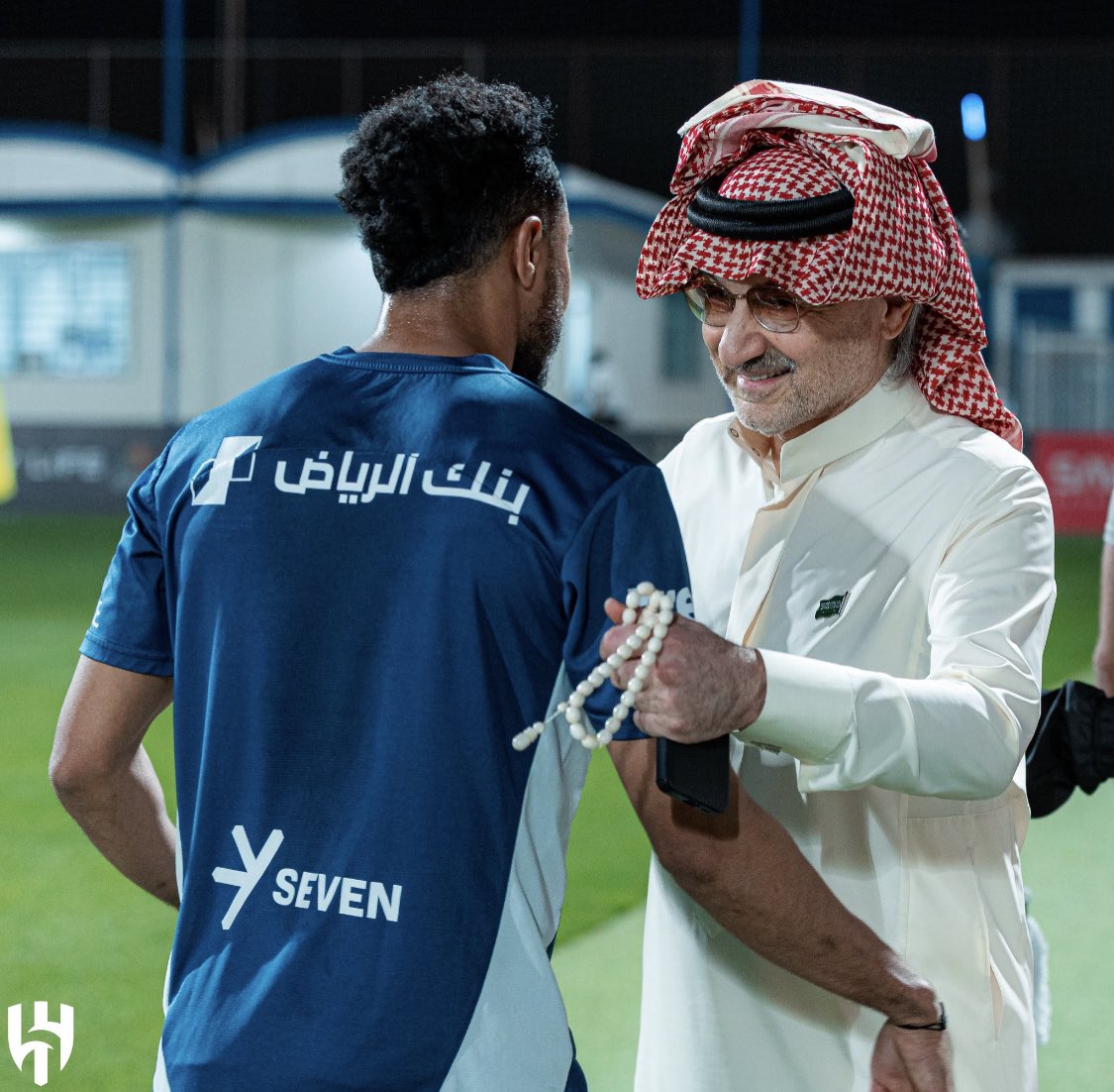 طارق tweet media