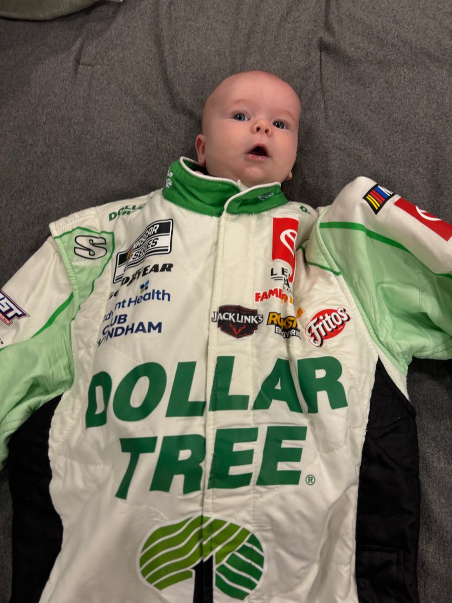 Erik Jones tweet media