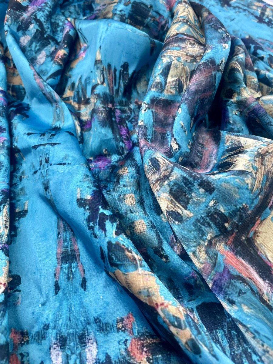 عيدكم مبارك كل عام وأنتم بخير تقبل الله طاعاتكم