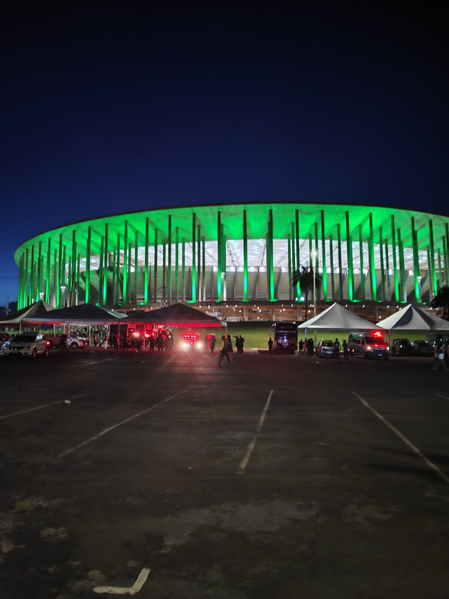debategamense's tweet photo. O DF é verde. https://t.co/FubZqxvMUB