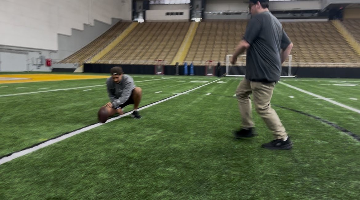 Shout out to the homie <a href="/Richaard4800/">RC1</a> for doing the TNT Tray N Treeb Show. 

Lots of laughs — and Tray and I got to put some film out there for any teams needing a kicker/punter.

Stay tuned for the full episode.