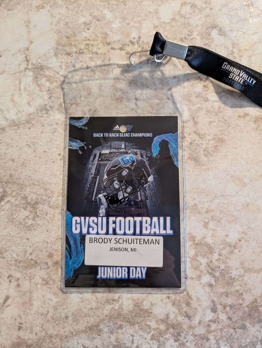 Had a great time at GVSU Junior Day.
Loved to see the brotherhood and physicality at the next level. Thank you Coach <a href="/CoachLouisGVSU/">Jim Louis</a> and Coach <a href="/CoachWooster/">Scott Wooster</a> for having me out today!
Anchor Up!🔵⚫⚓