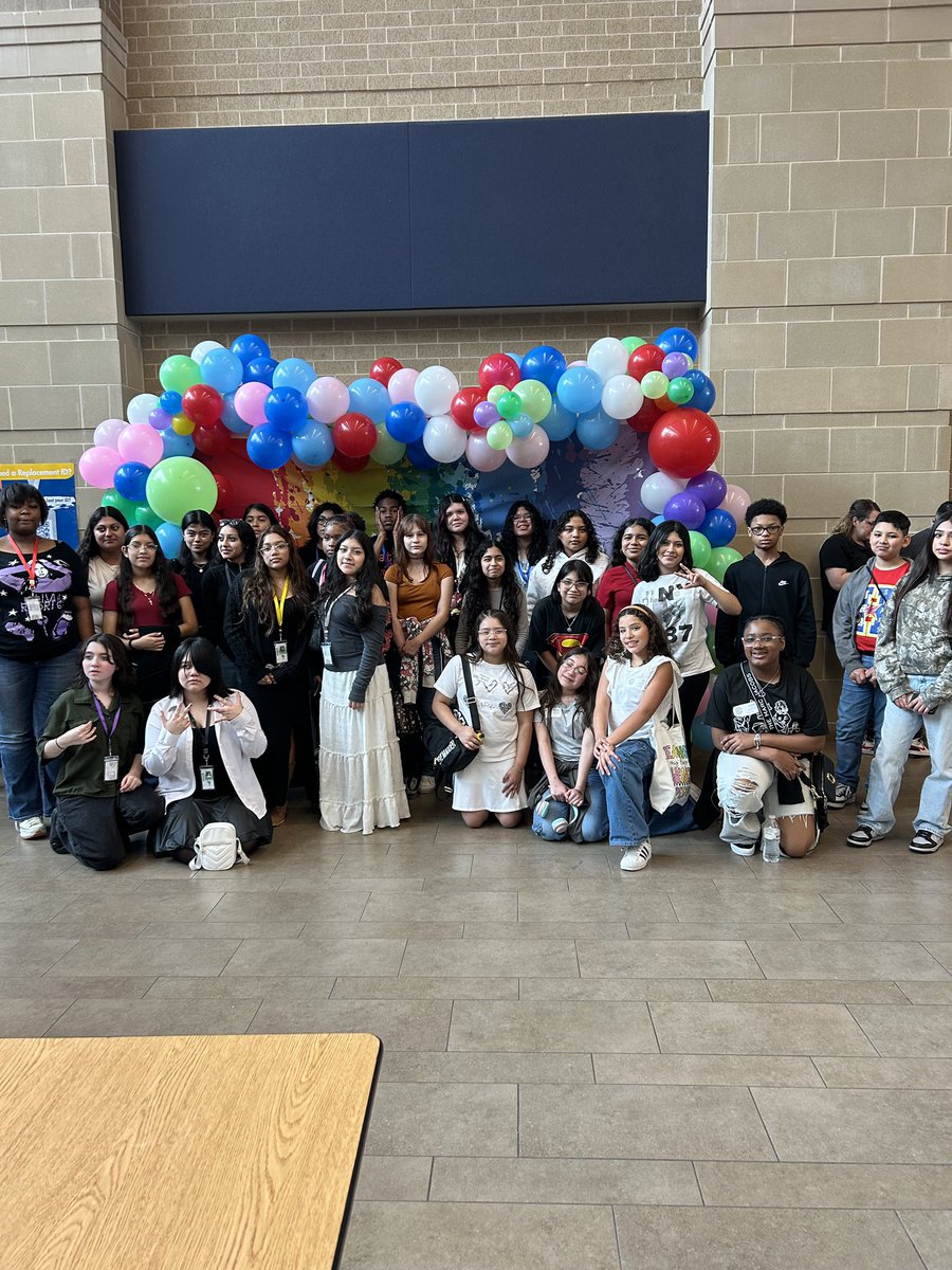 Houston Academy Choice Fine Arts (@mcooper313) on Twitter photo Proud of my 6th grade art students having fun while celebrating art at JR. Vase today! 4โs across the board and a platinum way to go <a href="/Houston_AISD/">Houston Academy - Aldine ISD</a> <a href="/PrinciPalRNW08/">Robin Willis</a> <a href="/ms_nholmes/">NaTonya Holmes</a> <a href="/NewmanKaileigh/">Kaileigh Newman</a> <a href="/SADubberke/">Scott Dubberke</a> #aldineart Proud of my 6th grade art students having fun while celebrating art at JR. Vase today! 4โs across the board and a platinum way to go <a href="/Houston_AISD/">Houston Academy - Aldine ISD</a> <a href="/PrinciPalRNW08/">Robin Willis</a> <a href="/ms_nholmes/">NaTonya Holmes</a> <a href="/NewmanKaileigh/">Kaileigh Newman</a> <a href="/SADubberke/">Scott Dubberke</a> #aldineart
