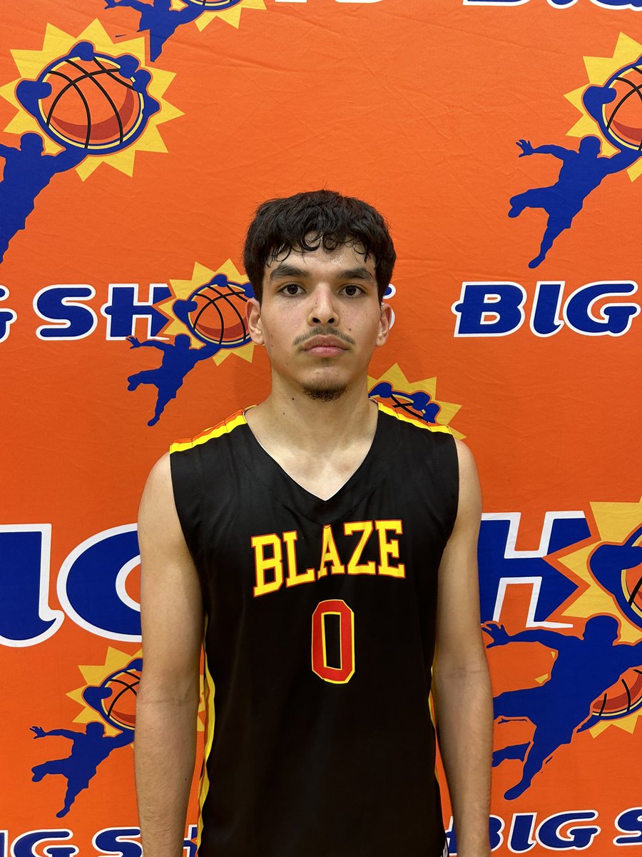 #BIGSHOTS #RichmondShowtime 

17u

Blaze 62
1 Addison Flesher 18
0 Giovani Armendariz-Cruz 15

DVE 41