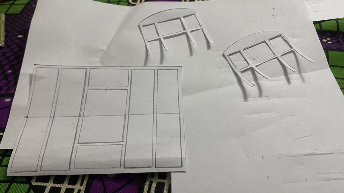 CentralAboy's tweet image. Anyone else make lining from paper or is it just me🫠