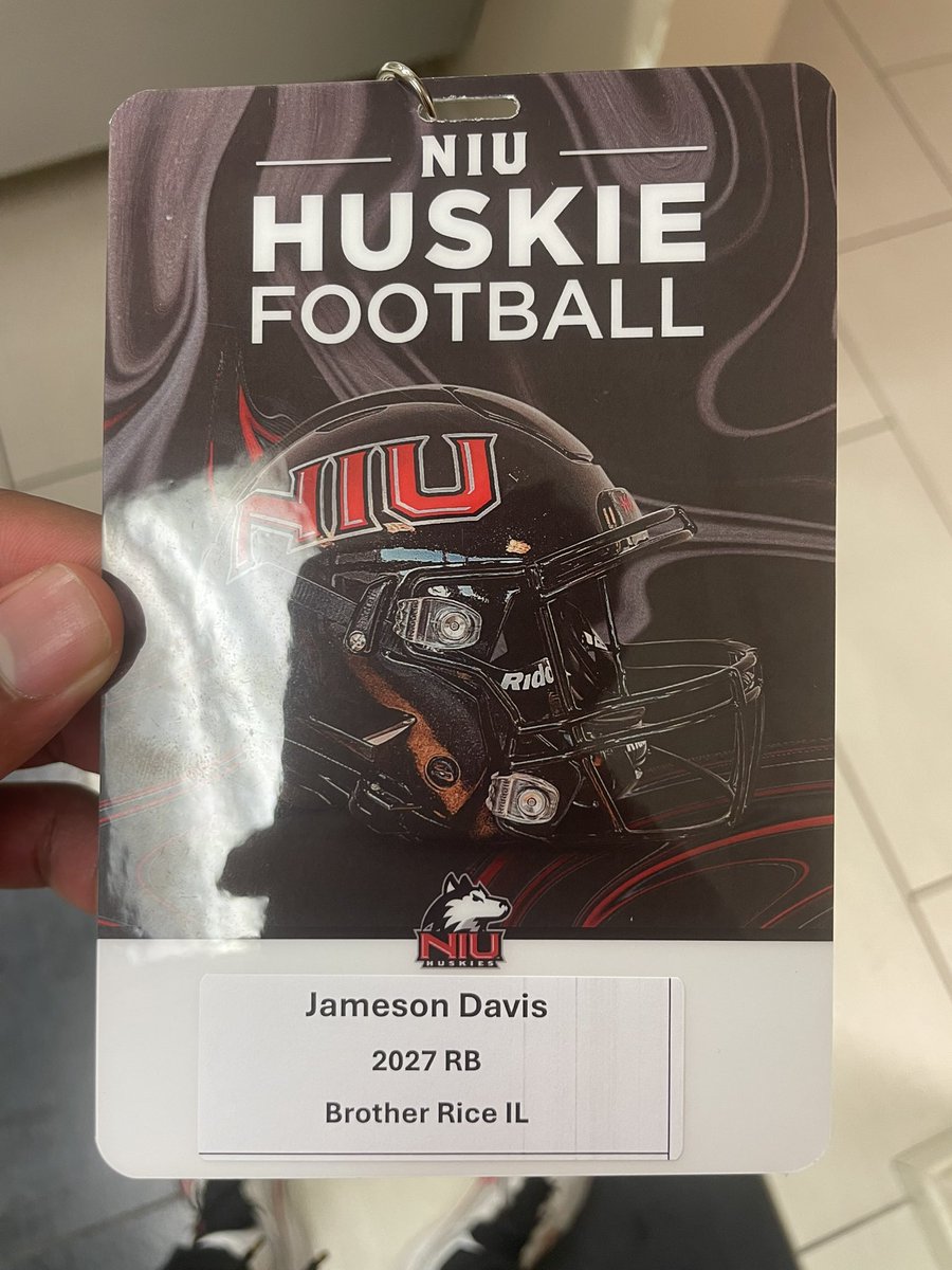 Had a great time <a href="/NIU_Football/">NIU Football</a> can’t wait to be back on campus. <a href="/tyboles3/">Ty Boles</a> <a href="/NIUCoachHammock/">Thomas Hammock</a> <a href="/CoachQuedenfeld/">Coach Quedenfeld</a> <a href="/BrotherRiceFB/">Brother Rice Football</a> <a href="/EDGYTIM/">Timothy “EDGYTIM” OHalloran</a> <a href="/AllenTrieu/">Allen Trieu</a> <a href="/CoachCano/">ONEighty Athletics</a>
