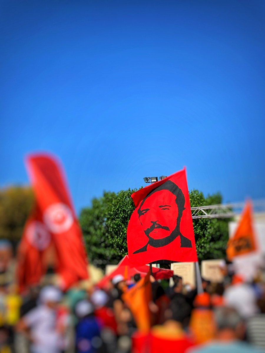 “Şimdi bayrak üstünde salınıyor bize mit değil fikri yetiyor Mahir kalkıyor  hesap soruyor güneş yine doğuyor !”#30Mart1972 #Kızıldere #mahirçayan