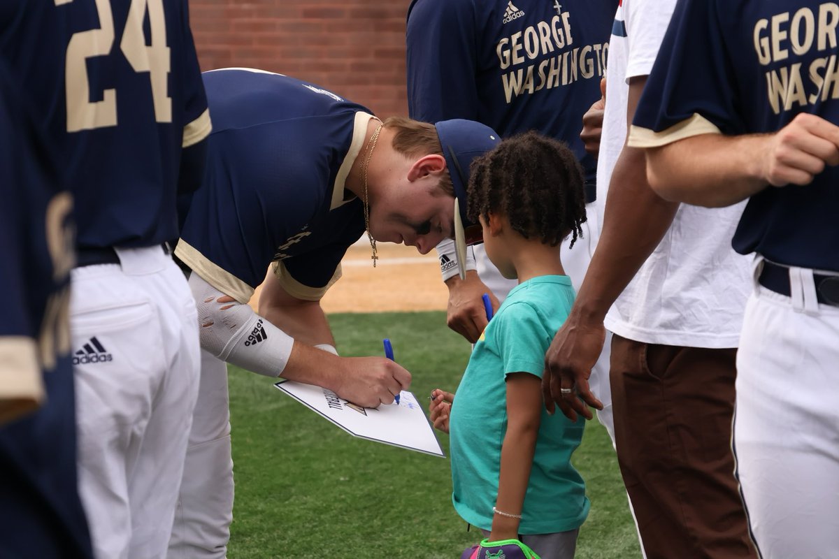 GWBaseball1's tweet photo. Following today’s win over George Mason, all kids in attendance got the chance to run the bases and get autographs from the team, capping off a great day at The Tuck! ⚾️

#RaiseHigh https://t.co/XQt9zJQos7