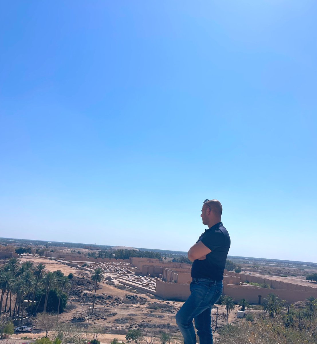 النصيحه الاولى والاخيرة 
"كن قوي ومكتفي ومستغني" …