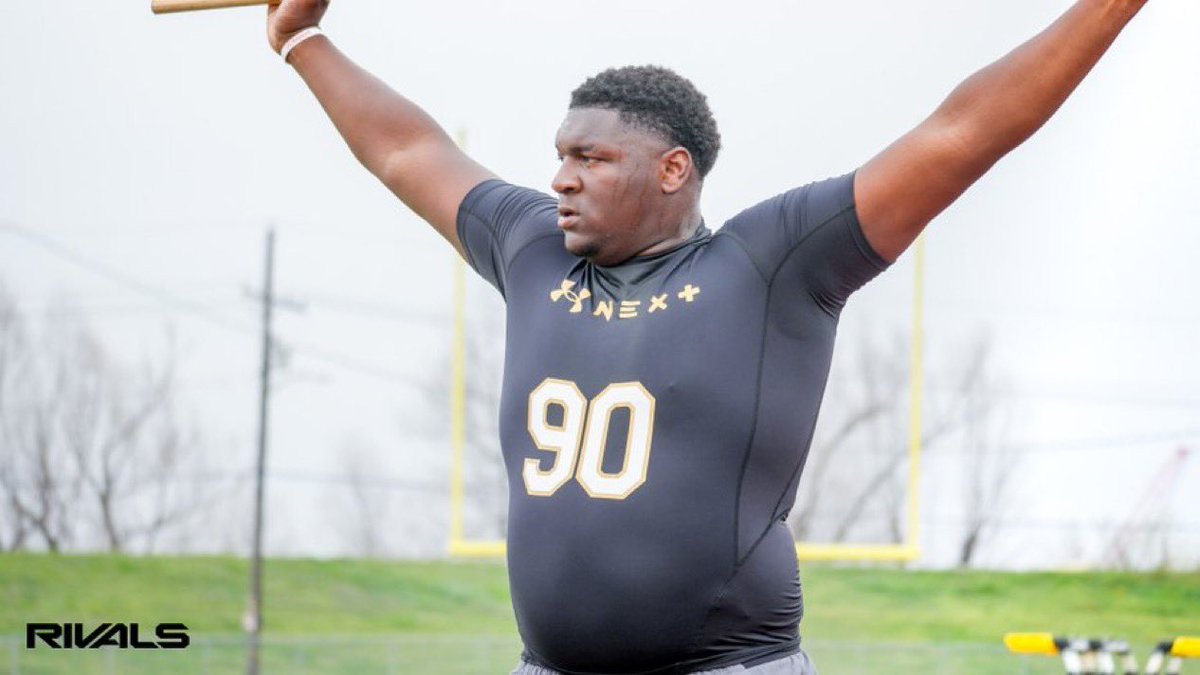 Sam Spiegelman (@samspiegs) on Twitter photo 2026 Mississippi DL Dereon Albert has locked in 5️⃣ official visits, he tells <a href="/Rivals/">Rivals</a>
April 11-13: North Carolina 🐏 
June 6-8: Arkansas 🐗 
June 12-14: Tulane 🌊 
June 15-18: Tennessee 🍊
June 20-22: Mississippi State 🐶 
n.rivals.com/content/athlet… 2026 Mississippi DL Dereon Albert has locked in 5️⃣ official visits, he tells <a href="/Rivals/">Rivals</a>
April 11-13: North Carolina 🐏 
June 6-8: Arkansas 🐗 
June 12-14: Tulane 🌊 
June 15-18: Tennessee 🍊
June 20-22: Mississippi State 🐶 
n.rivals.com/content/athlet…