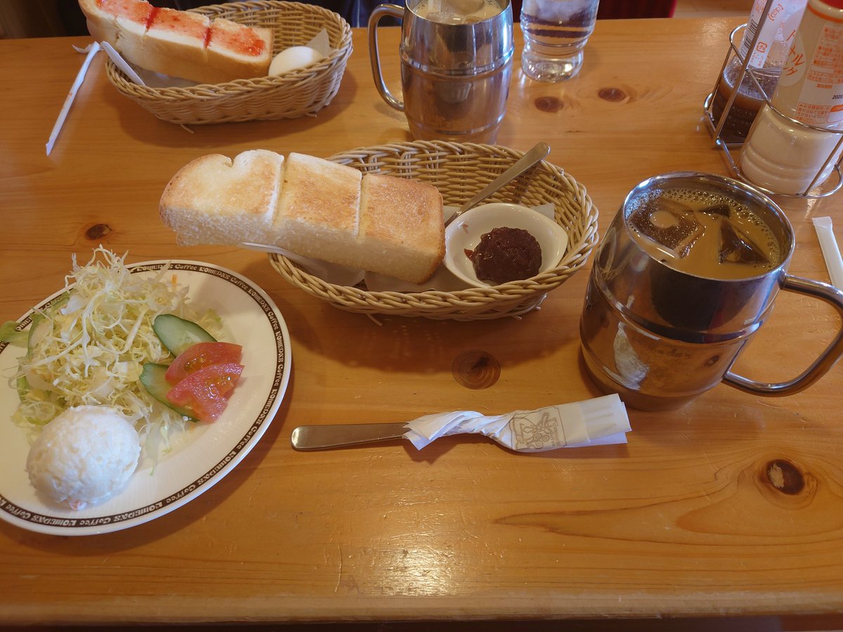 silkyvoice's tweet photo. 今日は旦那と休みが被ったので、一緒にモーニング😋

#コメダ珈琲店 
#モーニング
#家の近所にもほしい https://t.co/gWiFgvtnYe