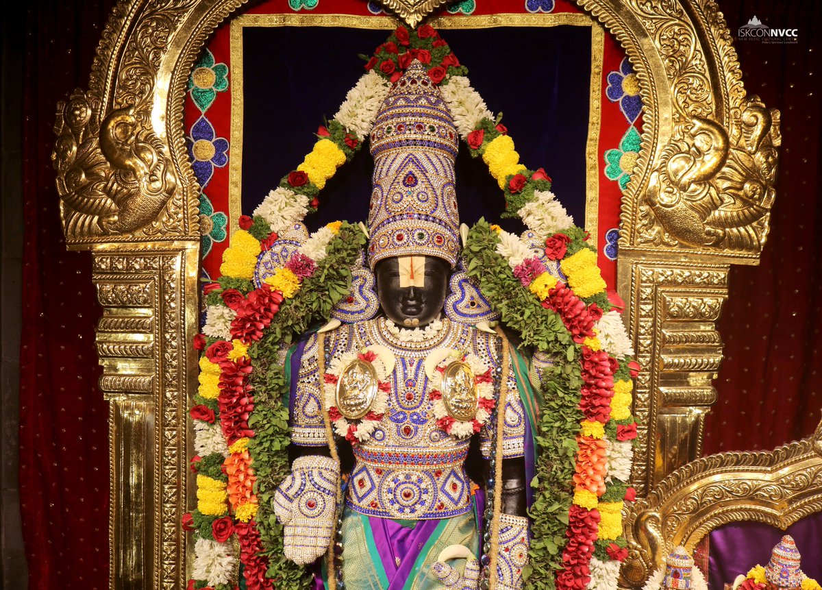 ISKCONPune's tweet photo. 🙏🏽Today's Darshan 📿 🗓30-03-2025🙏
🌷Sri Balaji🌷
🚩@ISKCONNVCCPune🚩
.
.
#GudiPadwa #GudiPadwa2025 #gudipadwaspecial💫♥️
#gudipadwacelebration #happygudipadwa✨ #happygudipadwa2025
#ISKCONNVCC #ISKCONPune #ISKCONNVCCPune #ISKCON
#30thmarch #30thmarch2025 #Sunday
#Harinaam https://t.co/YlbcM6GdIa