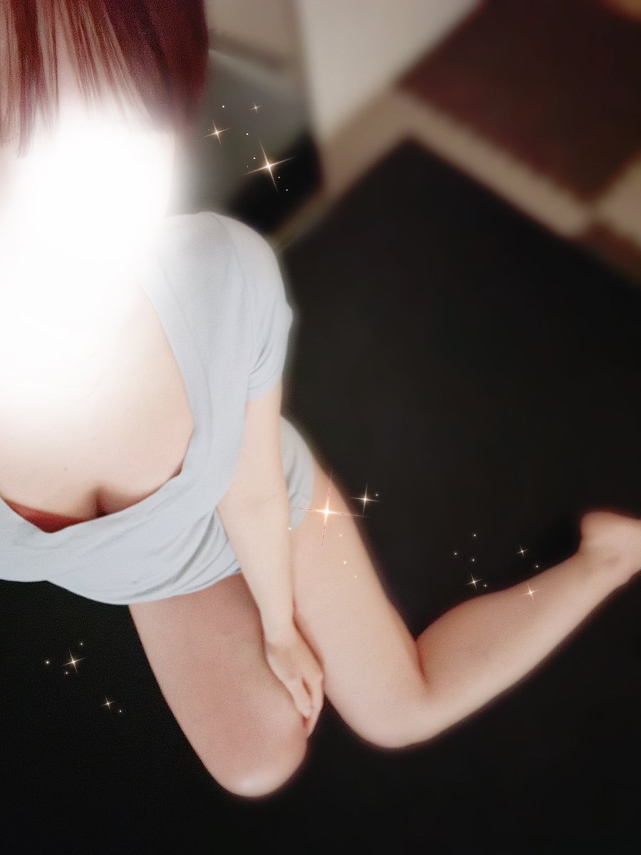 今日はお昼から出勤してまふ🐈🤍
ちょっとまだ肌寒いですね。。。🥺
一緒にぬくぬくしましょ🤍🥺

estama.jp/shop/38174/cas…
#広島メンエス　#広島メンズエステ