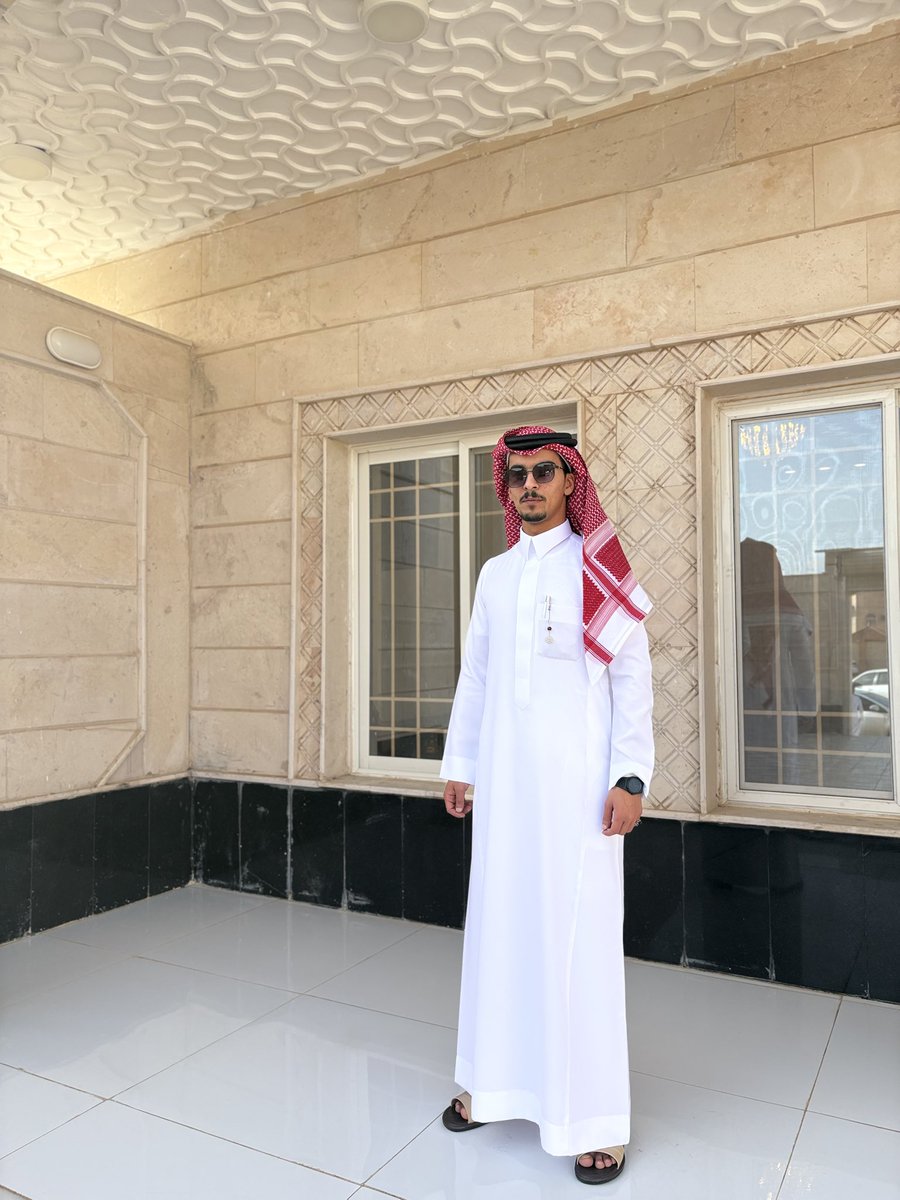 Fid2we's tweet photo. عايدين عالعيد https://t.co/9fdL2gs3LF