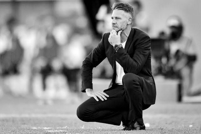 ¿Qué se vaya o que se quede #Demichelis en #Rayados? 

❤️ Que se vaya 
🔁 Que se quede