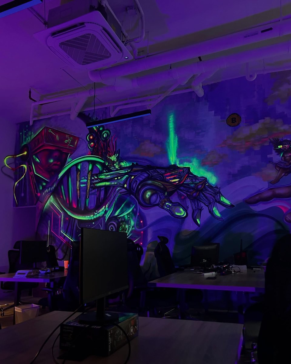 anna9vakh's tweet image. 🏝️ Roatán isn’t just a paradise island — it’s where biotech dreams come true.
Gene therapies over breakfast, startups in swimsuits, billionaires dropping by.
🧡 A warm, weird, magical second home.
📸 Some pictures/moments. 

#Longevity #InfinitaCity #Prospera #Biohacking