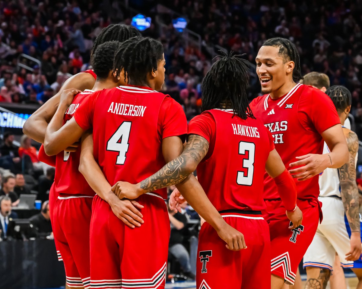 ChrisLevel's tweet image. Thanks for the ride fellas. This Red Raider enjoyed every bit of it.