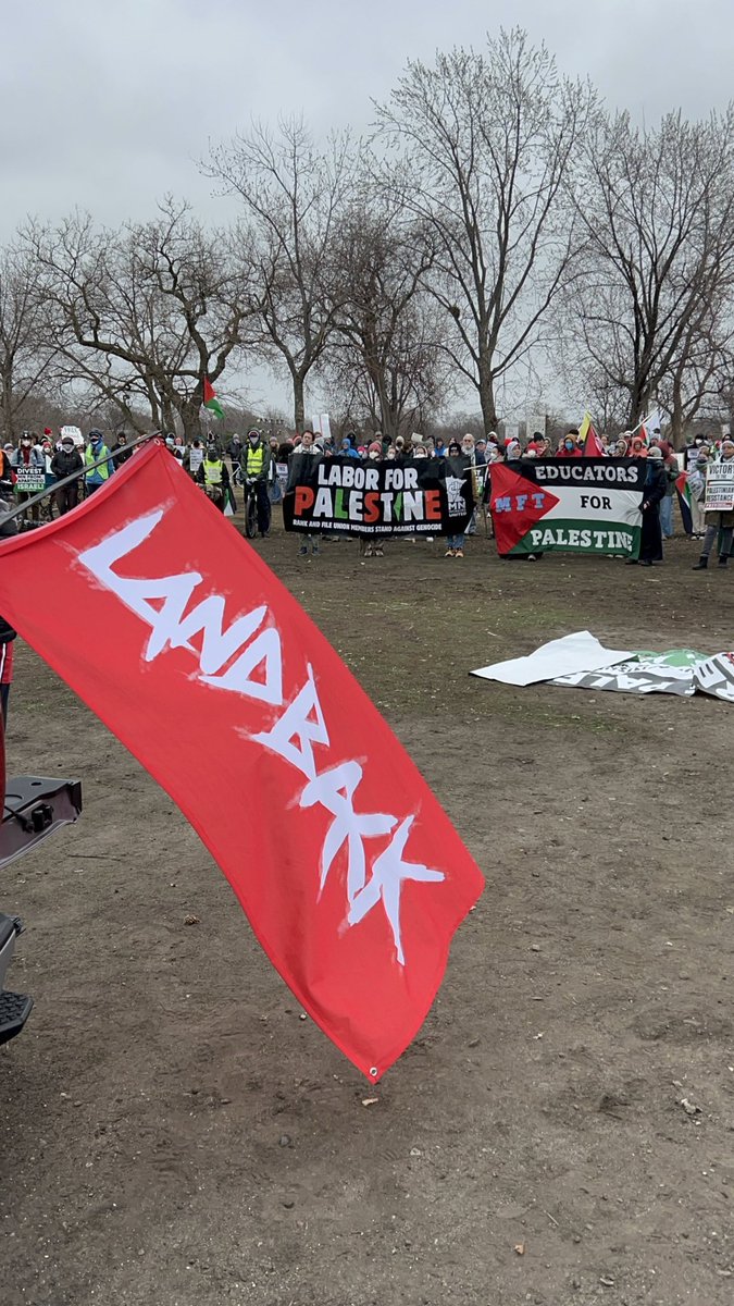 AntiwarMN's tweet image. 🇵🇸Today we hit the streets for Palestine and to commemorate Land Day! Hundreds of community members showed up to march and say NO to Trump’s Gaza takeover plan!

FROM TURTLE ISLAND TO PALESTINE, OCCUPATION IS A CRIME!