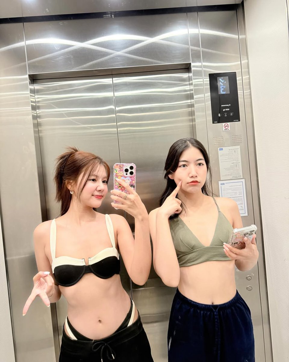 แจกวาร์ปสาวสวยเซ็กซี่👙 tweet media