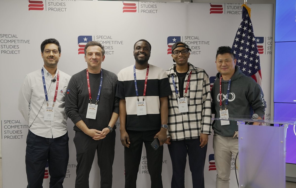 scsp_ai's tweet image. 🏆 And the winners are… Huge congratulations to Sentry, Neptune's Eye, and PinHole OSINT! Incredible work by all participants—this was a hackathon to remember! 🚀 Special thanks to @agihouse_org and @GeorgeMasonU and to all of today's participants!