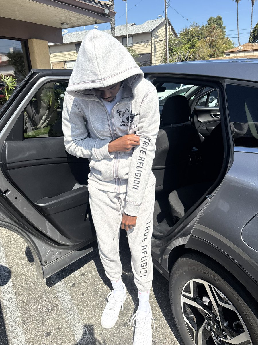 4pktsfull's tweet image. #ripty