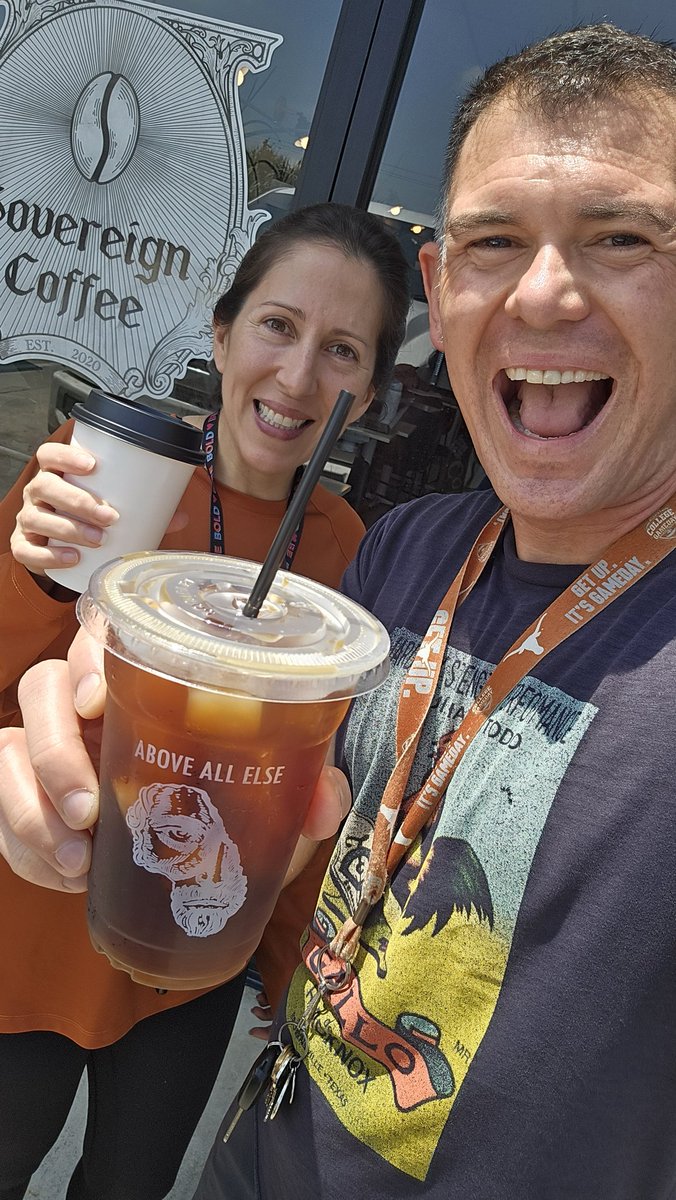 ErnieRuns's tweet photo. Β‘Quiero cafΓ©!
ππ€ βοΈ
#HappyRuth #Ladybug #HardknoxCouple #runnercouple #loveandmarriage #weekend #weekendvibes #coffee #Brownsville #RGV #RioGrandeValley https://t.co/cJPe8Nkuqq