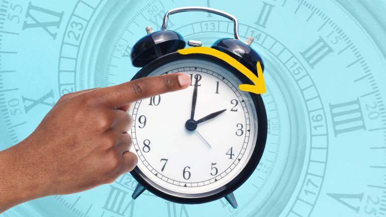 🚨 رسميًا .. انتهاء العمل بالتوقيت الشتوي (GMT) في بريطانيا والانتقال إلى التوقيت الصيفي (BST) ⏰
حيث تم تقديم الوقت ساعة إلى الأمام في تمام الساعة 1 صباحًا وأصبح الفارق بين لندن ومكة المكرمة ساعتان بدلًا من 3 ساعات 🕰️ 
•لندن - دبي 3 ساعات
•لندن - الرياض ساعتان 
•لندن -